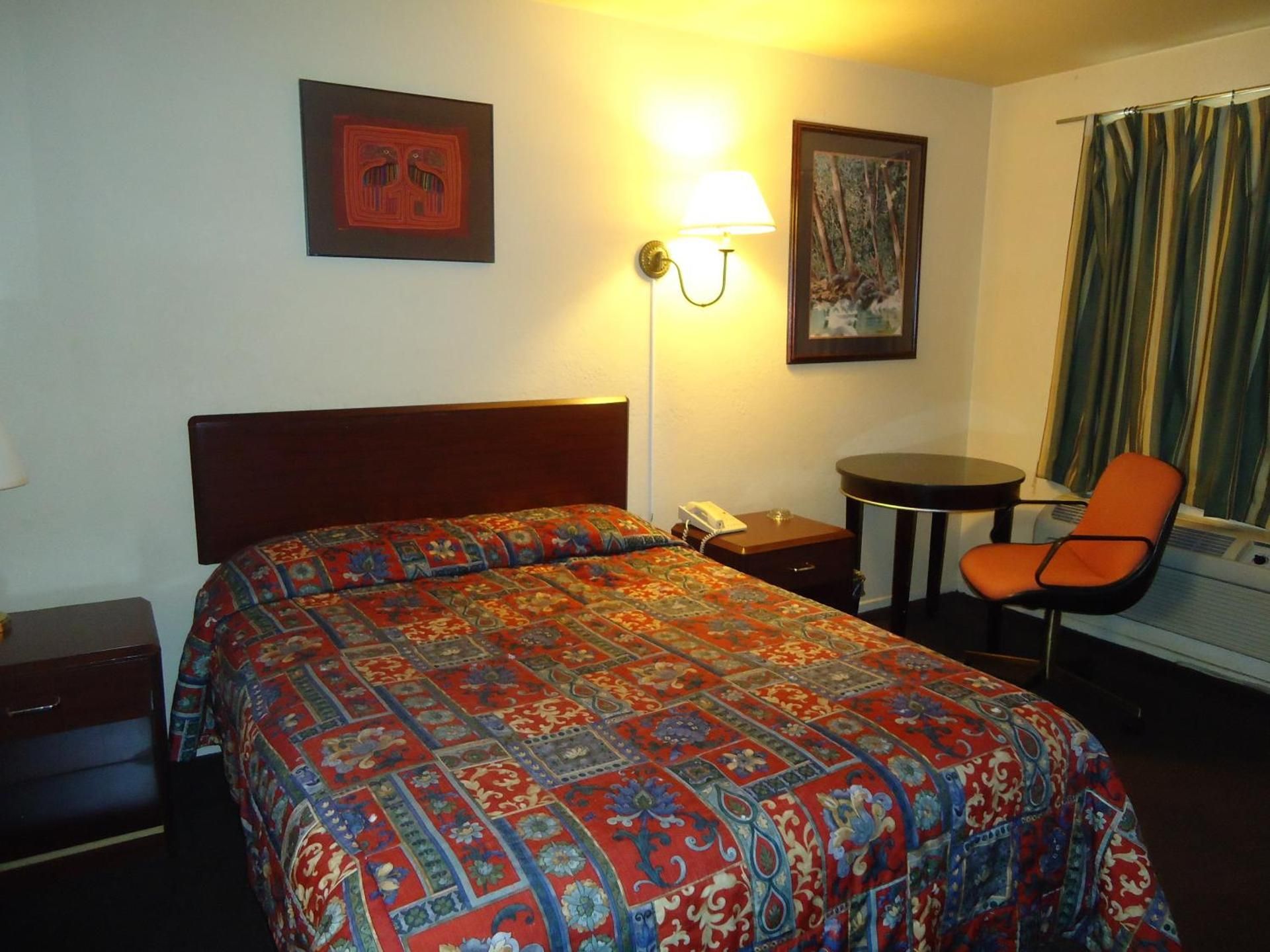 Queen Room