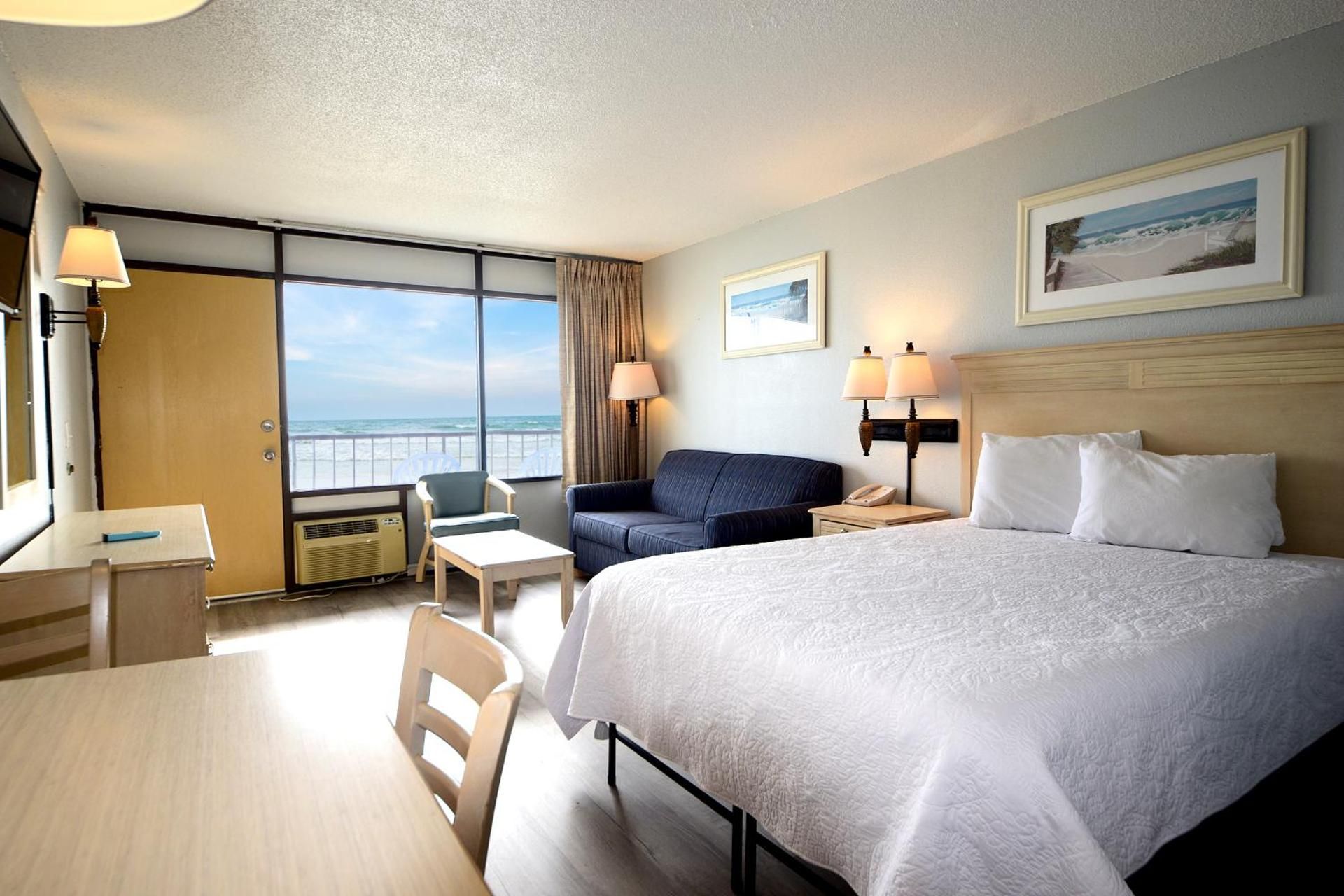 1 Bedroom Oceanfront (Non-Efficiency) with 1 Queen Bed and 1 Sleeper Sofa (Double)  B2N