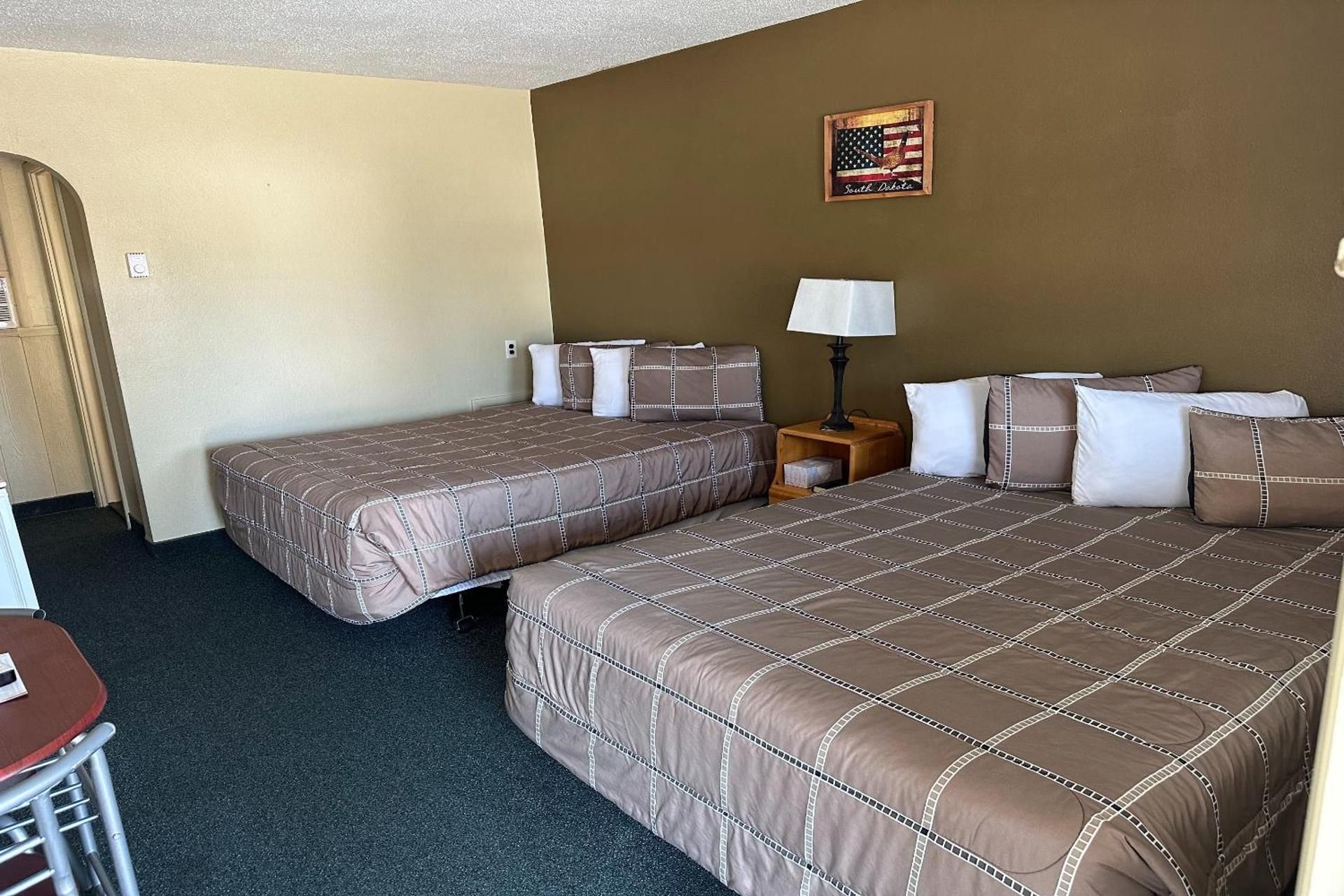 Double Queen Room