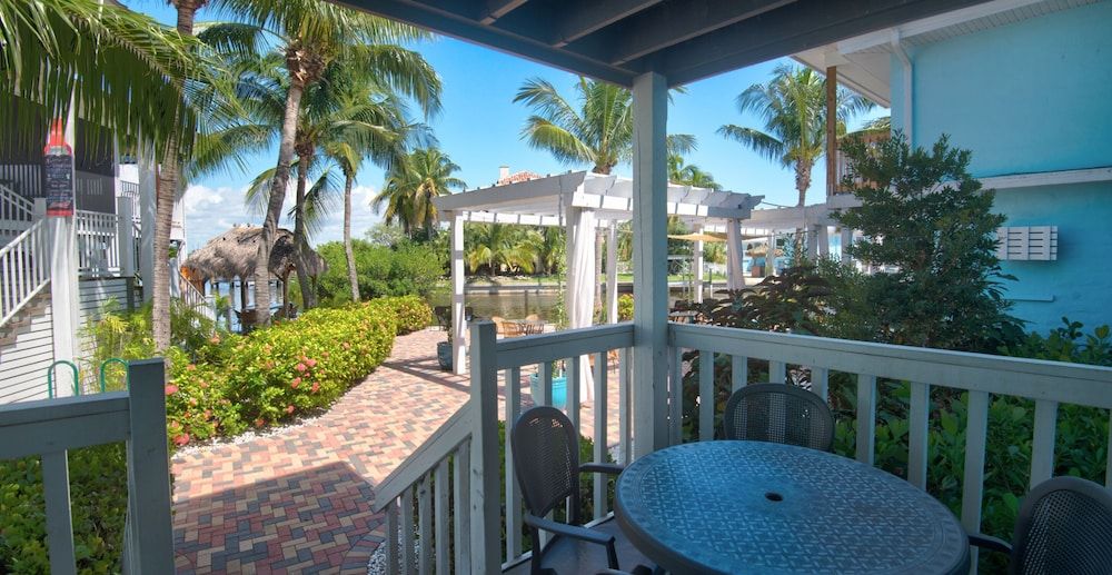 Matanzas Inn Bayside Resort and Marina Bayside Queen Suite w/ Balcony 2