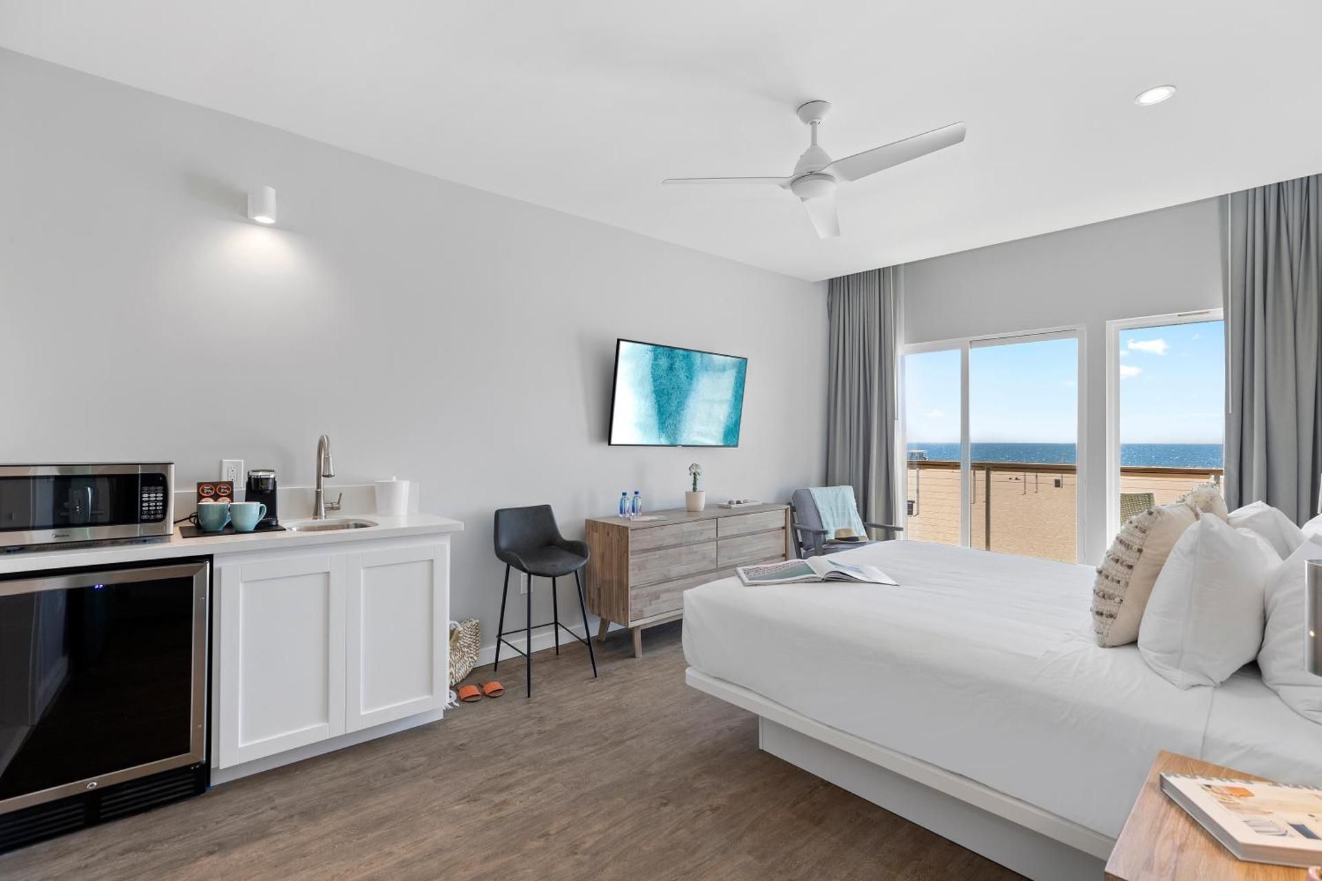 Junior Suite with Balcony