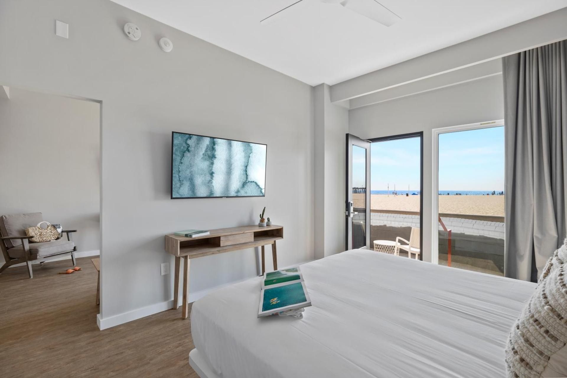 King Suite with Ocean View
