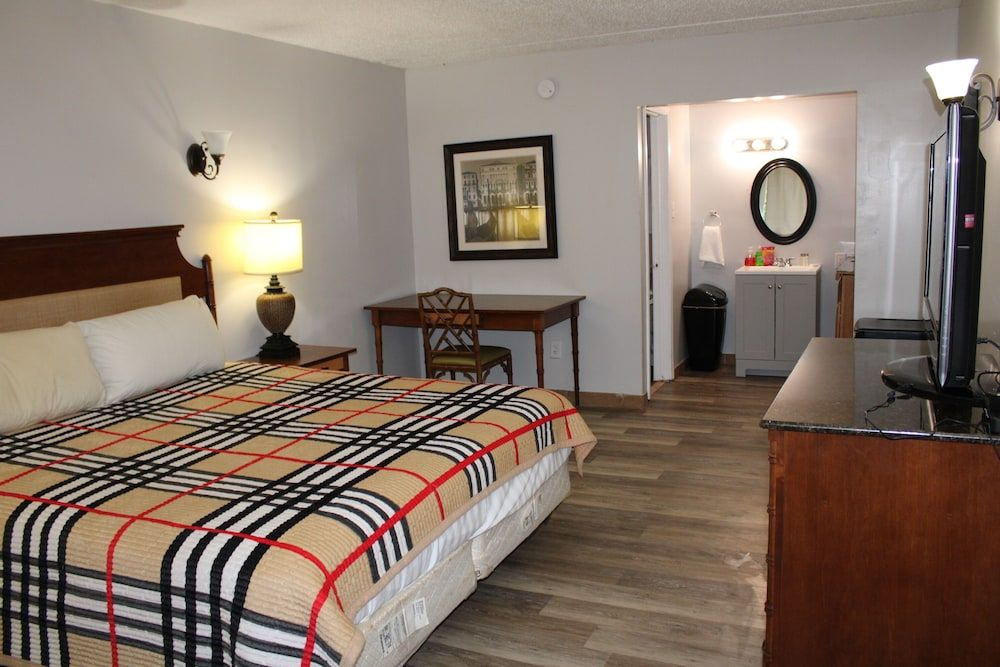 ANS Inn & Suites Deluxe Single Room, 1 Queen Bed, Non Smoking 6