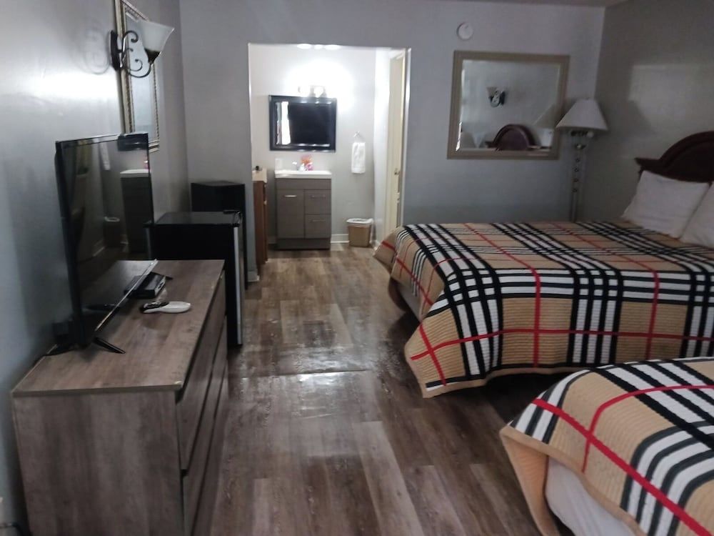 ANS Inn & Suites Deluxe Single Room, 1 Queen Bed, Non Smoking 17