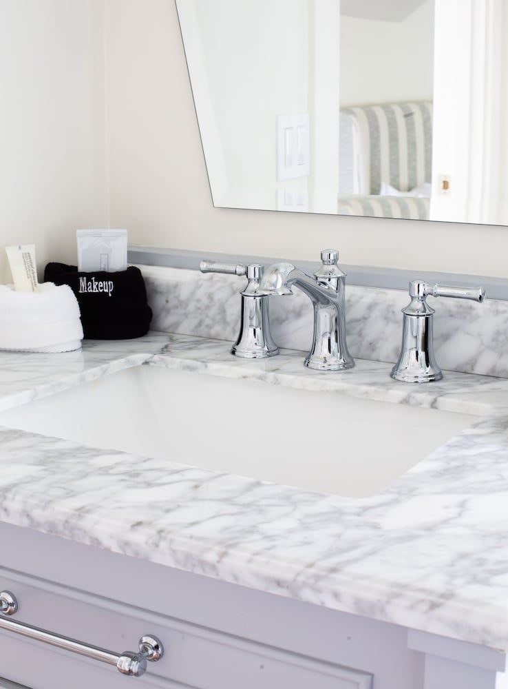 Hideaway Santa Barbara, A Kirkwood Collection Property Standard Room, 1 Queen Bed (Downstairs) 5