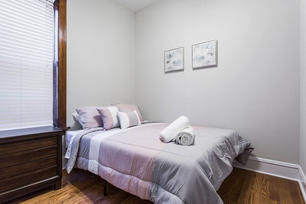 Apartment (2 Bedrooms)