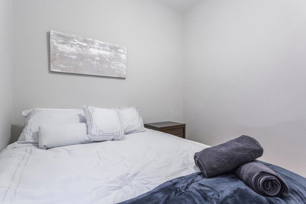 Apartment (2 Bedrooms)