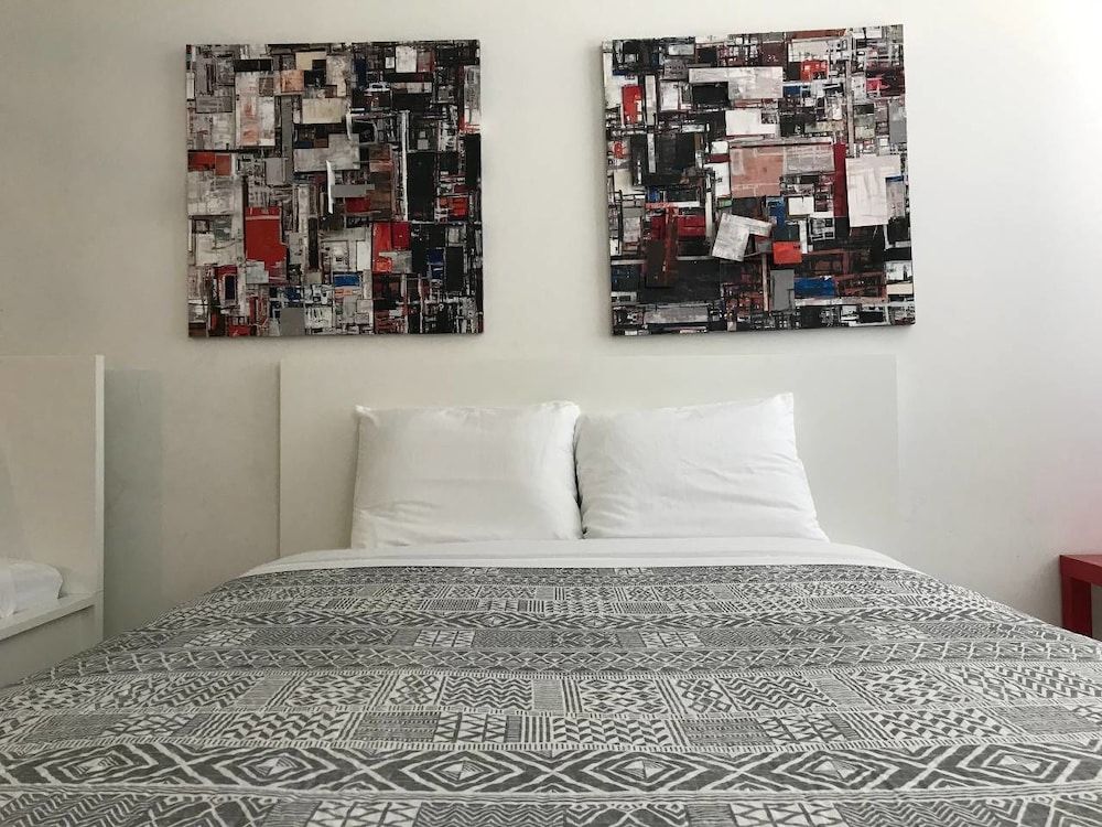 Standard Studio (0 Bedroom)
