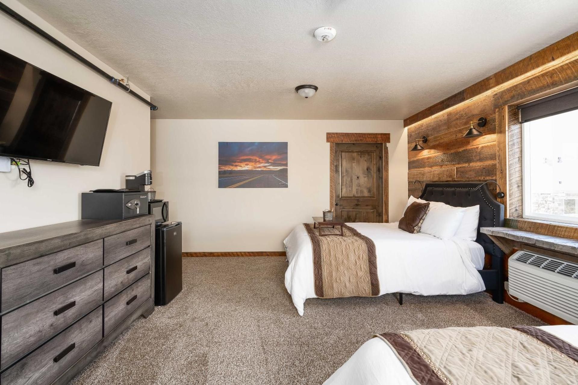 Queen Suite