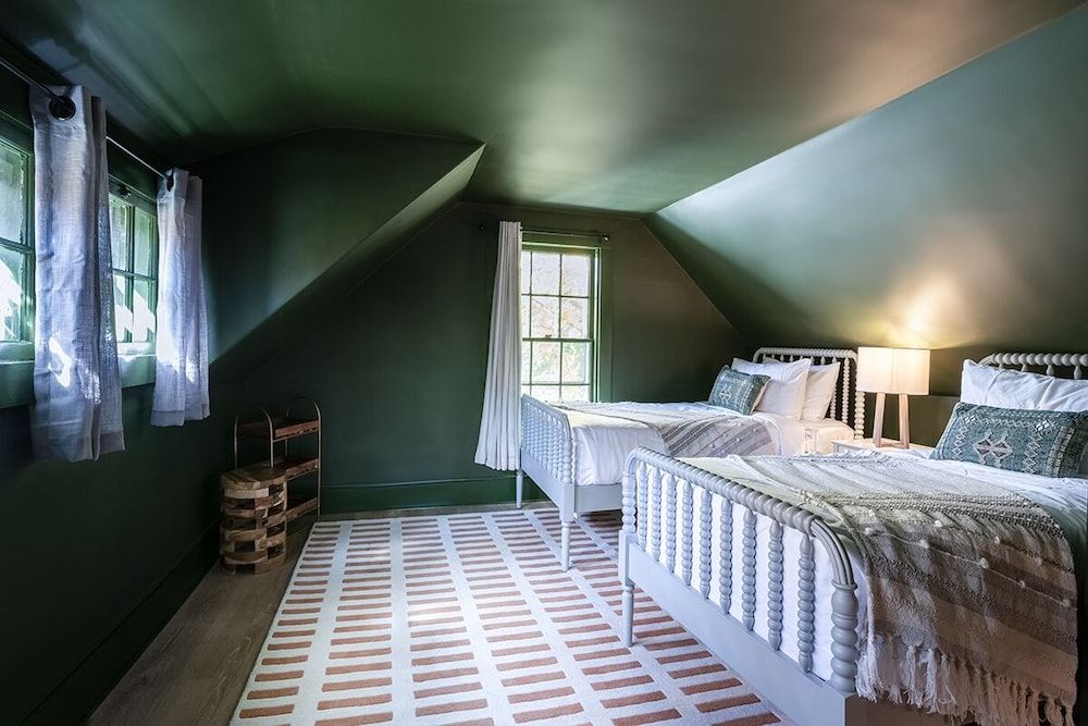 Guesthouse C