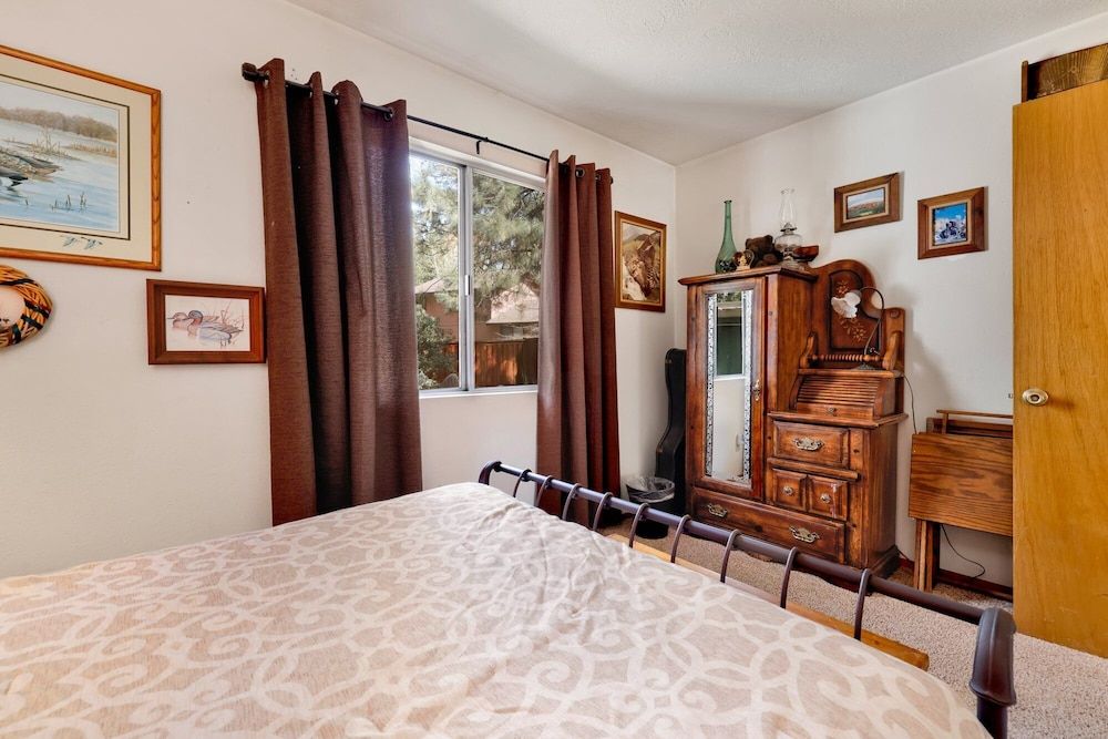 Popko's Place #1426 House, Multiple Beds, Patio, Mountain View (1426) 7