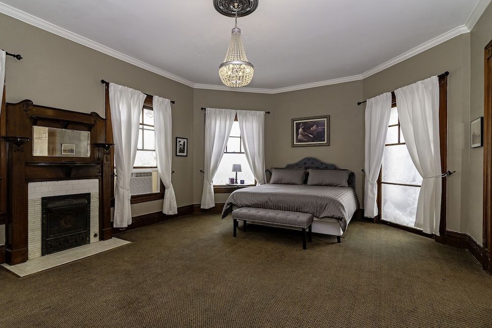 The Mansion on 17th Premium Double Room, Non Smoking, Balcony 2