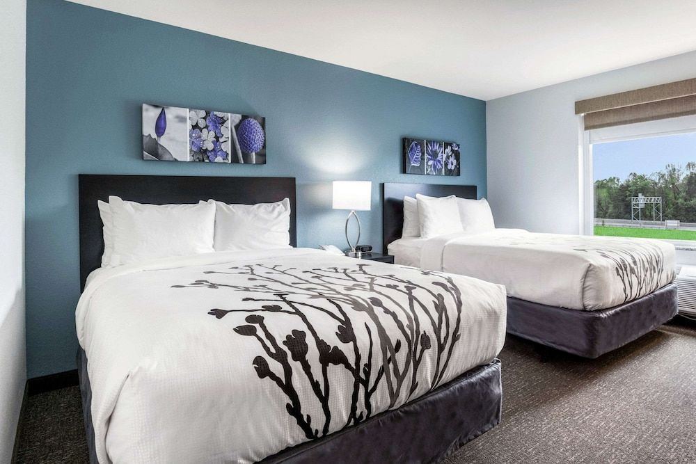 Room, 2 Queen Beds, Accessible, Non Smoking