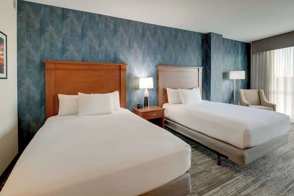 Deluxe Room, 2 Queen Beds, Accessible, Refrigerator & Microwave (Roll in Shower)