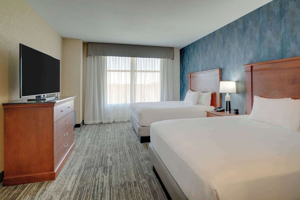 Suite, 2 Queen Beds, Refrigerator & Microwave (2 Rooms, Sofabed)