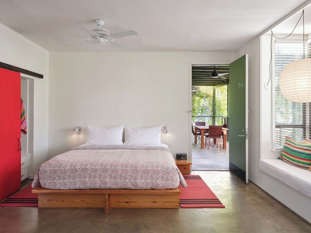 Hotel San Jose Deluxe Suite, 1 King Bed, Courtyard View (Courtyard King Studio)