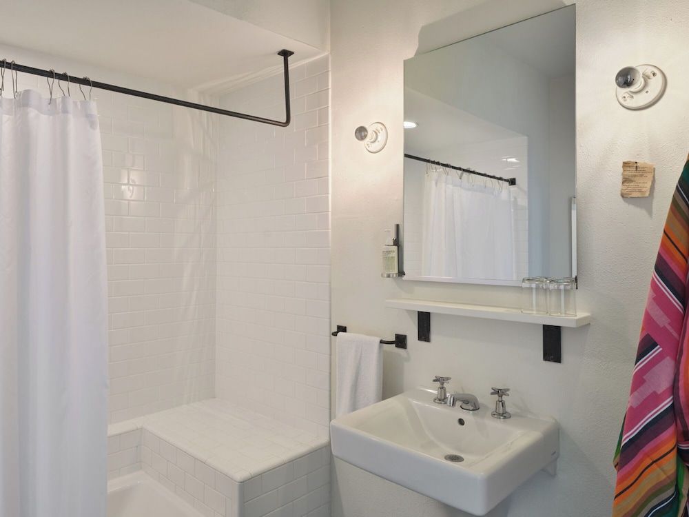 Hotel San Jose Deluxe Suite, 1 King Bed, Courtyard View (Courtyard King Studio) 2