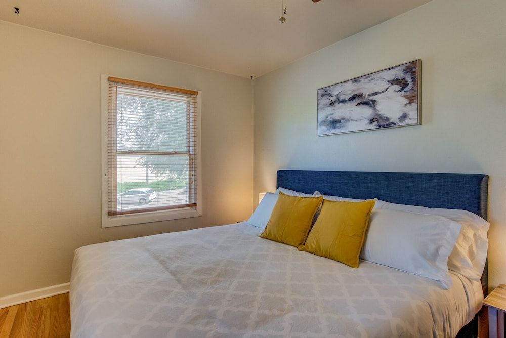 Apartment (3 Bedrooms)