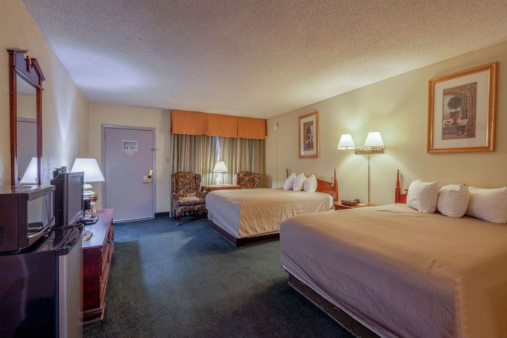 Room, 2 Double Beds, Smoking