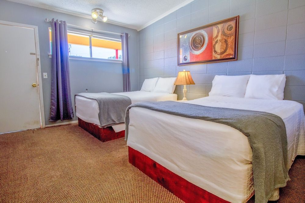 Room, 2 Queen Beds