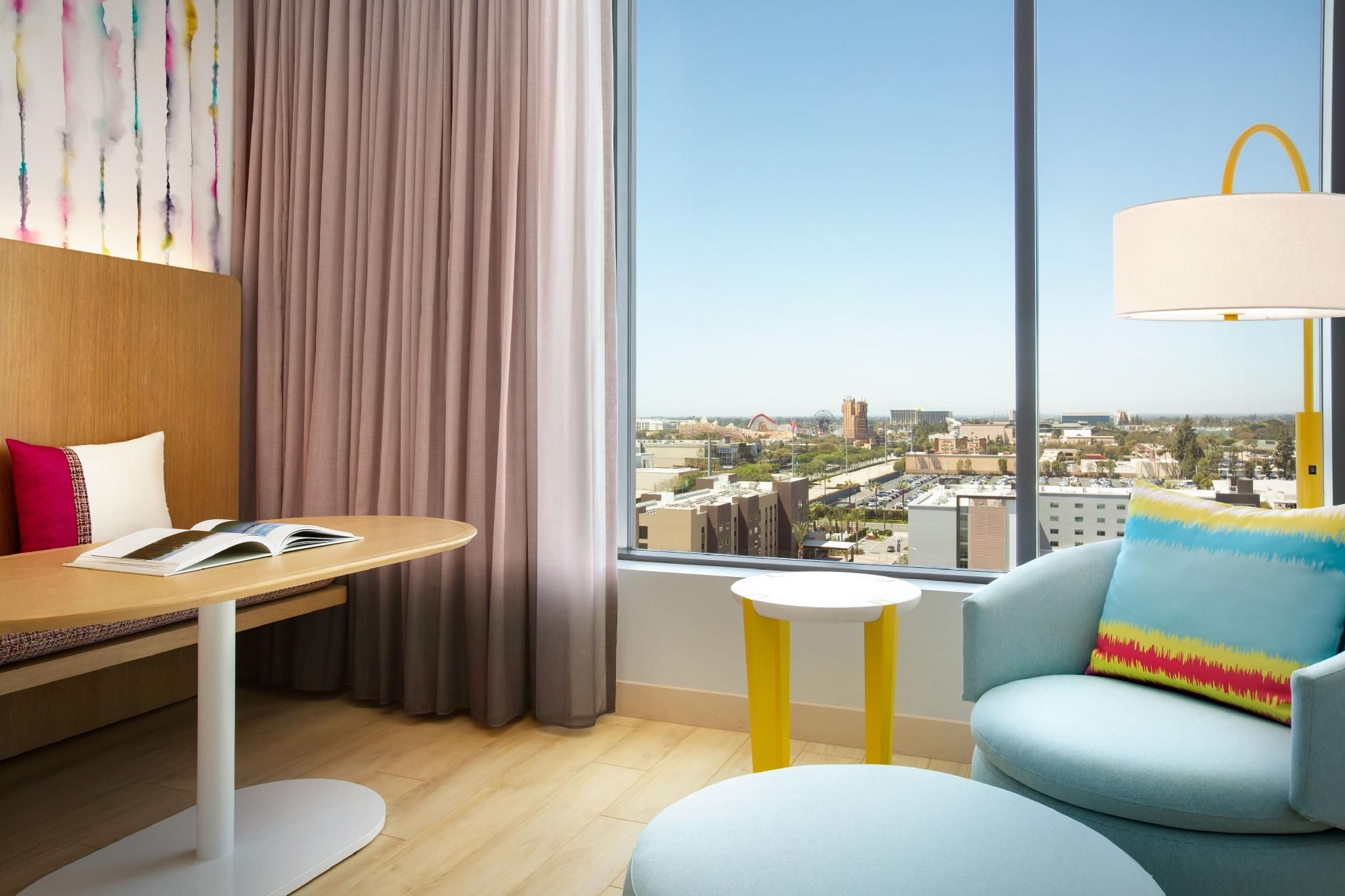 Bunk Beds, Guest room, 1 King