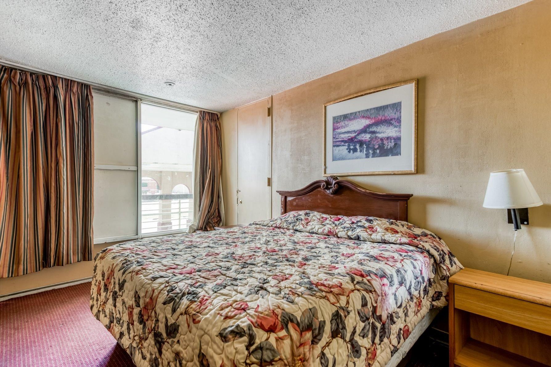King Bed