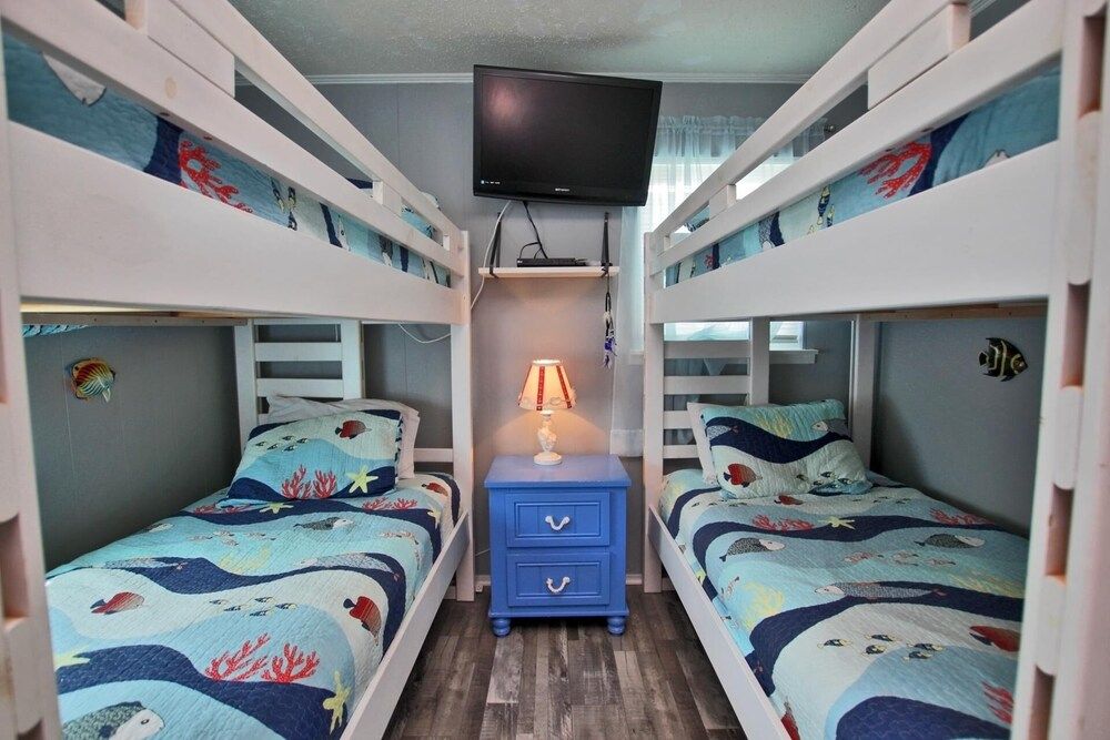 House, 2 Queen Beds (Dream Catcher)