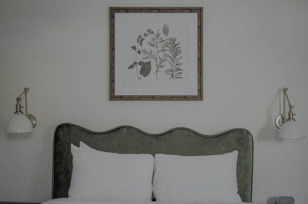 The Rochester Hotel Deluxe Single Room, 1 Queen Bed 2