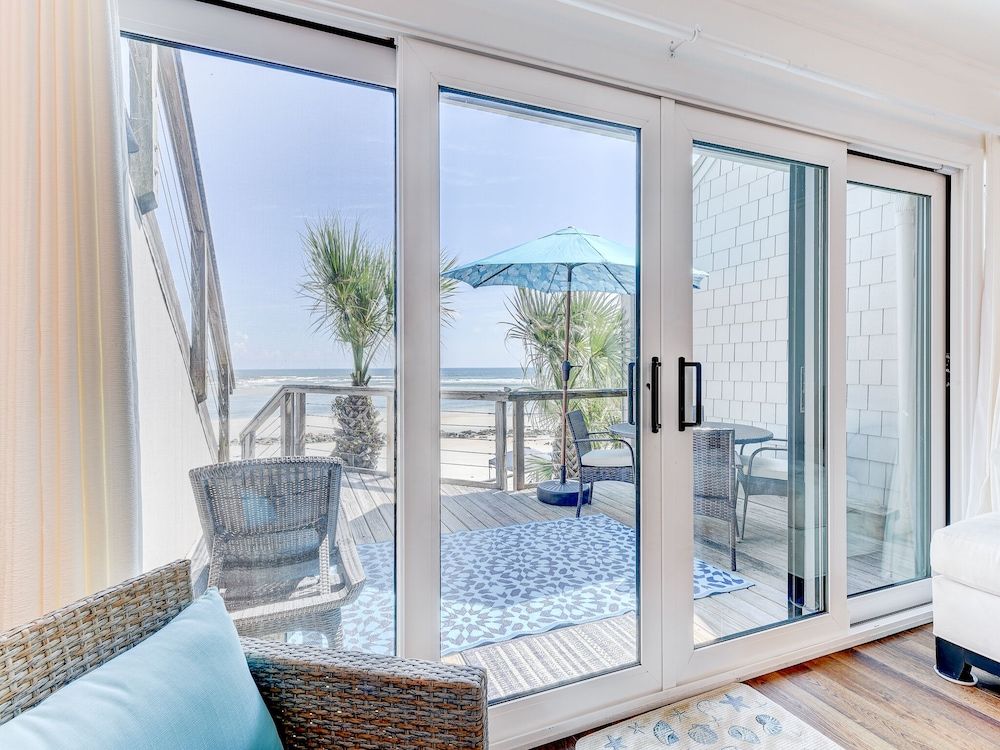 Condo (2 Bedrooms)