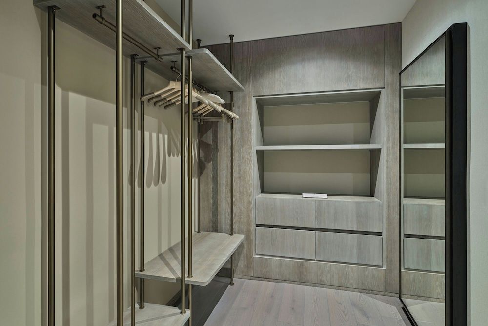 Lora Whitney Suite, 1 King Bed with Sofa bed, Ocean View (Mobility Accessible, Roll-In Shower)
