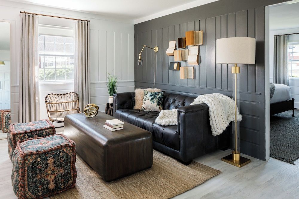 The Coonamessett Village King Suite 6