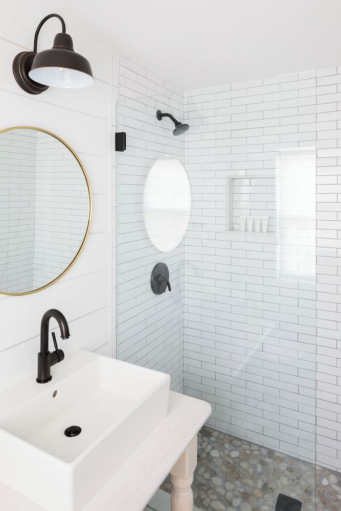 The Coonamessett Double Queen Suite 3