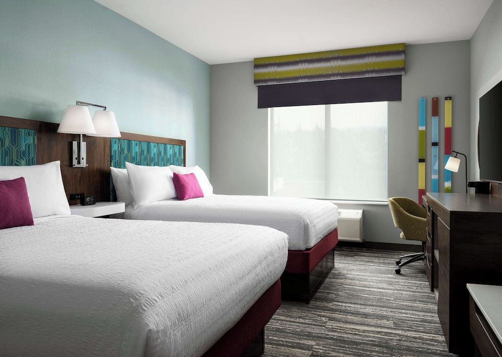 Room, 2 Queen Beds, Refrigerator & Microwave