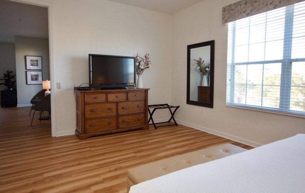 Condo, 3 Bedrooms