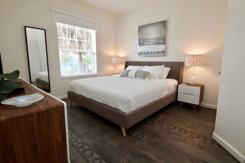 Condo, 3 Bedrooms