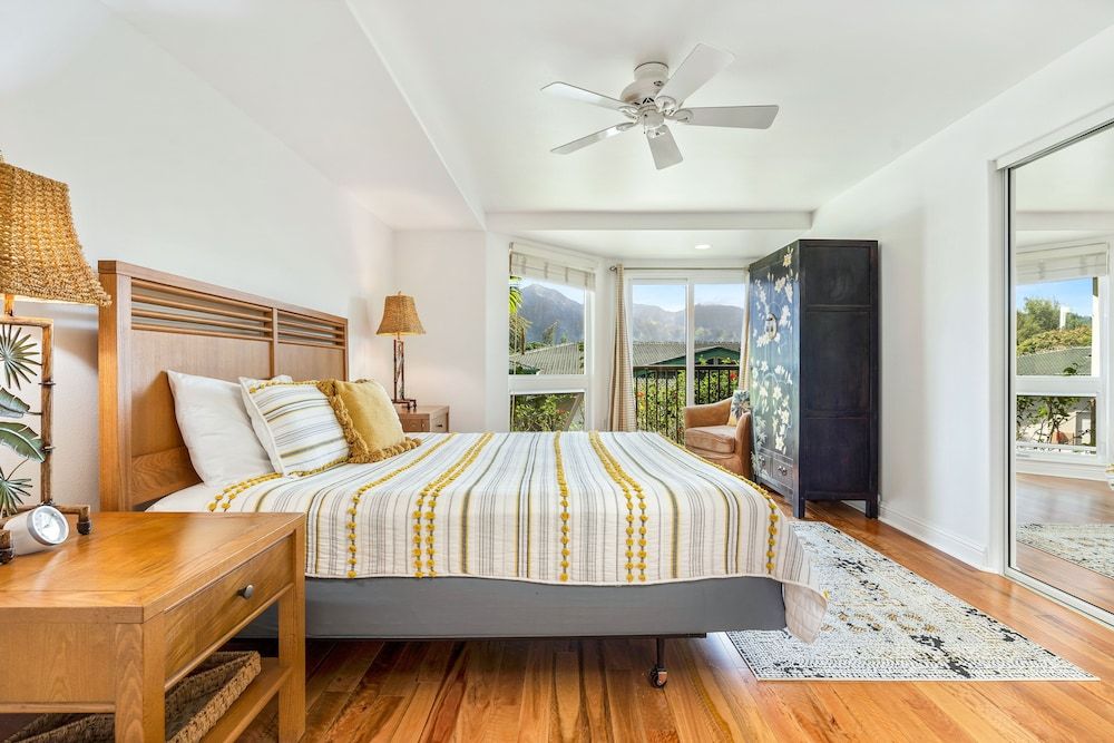 Condo, 3 Bedrooms