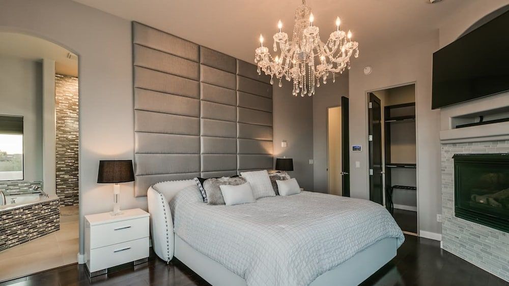 Studio (4 Bedrooms)