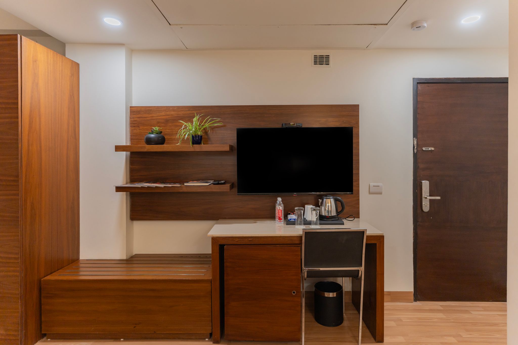 Ahuja Residency Sage Deluxe Room 18