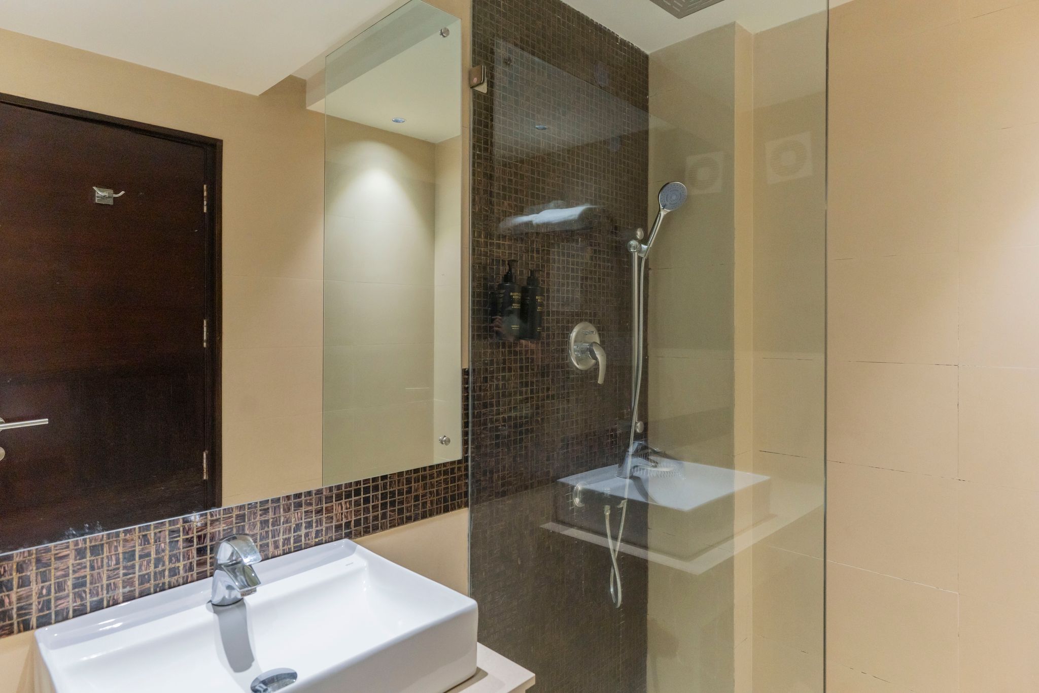 Ahuja Residency Sage Deluxe Room 9