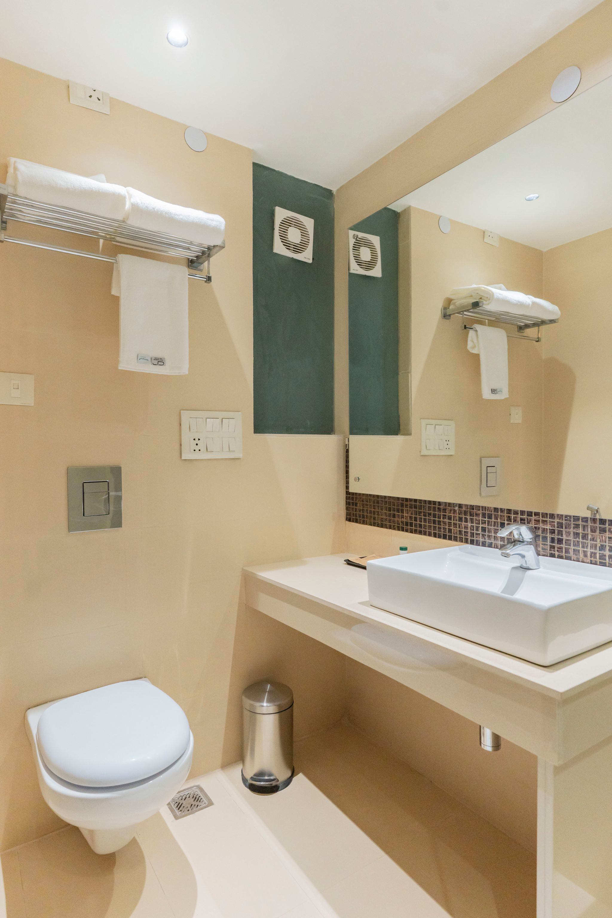 Ahuja Residency Sage Deluxe Room 11