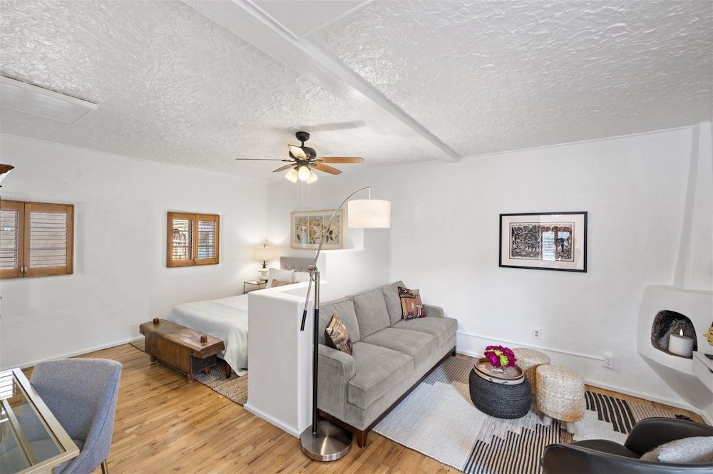 House (Casita del Viajero - Charming Adobe S)