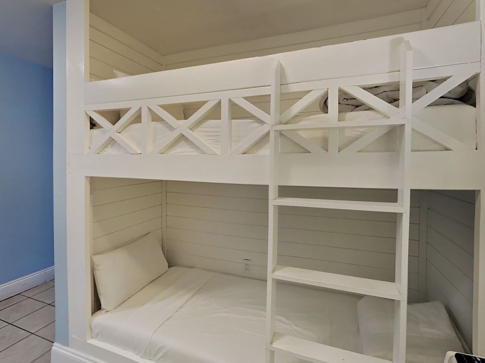 Condo, Multiple Beds, Balcony (#1337 - No Pets Allowed)