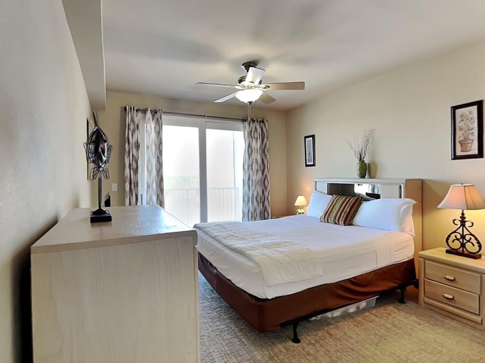 Condo, Multiple Beds, Balcony (#1438 - No Pets Allowed)