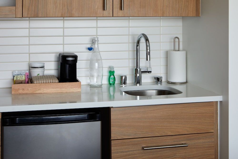 Element Irvine Standard Room, 1 King Bed, Non Smoking 5