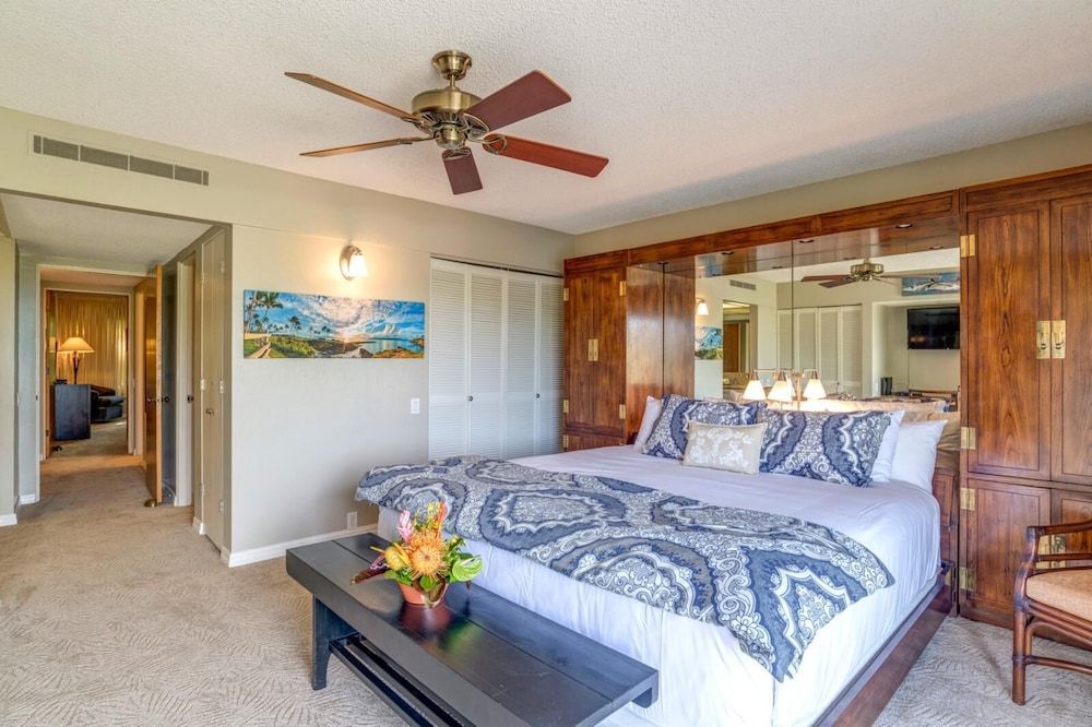 Condo (2 Bedrooms)
