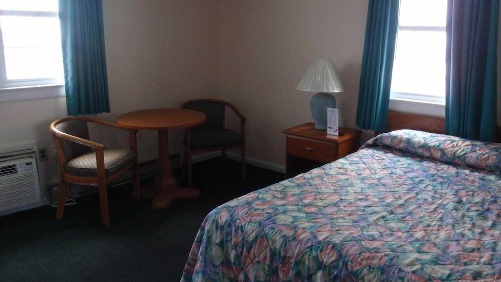 Room, Multiple Beds, Non Smoking