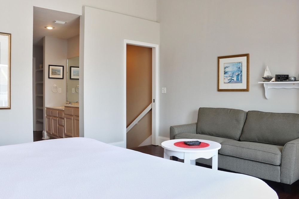 Townhome, Multiple Beds (Barrier Dunes 426  Beach House Too)
