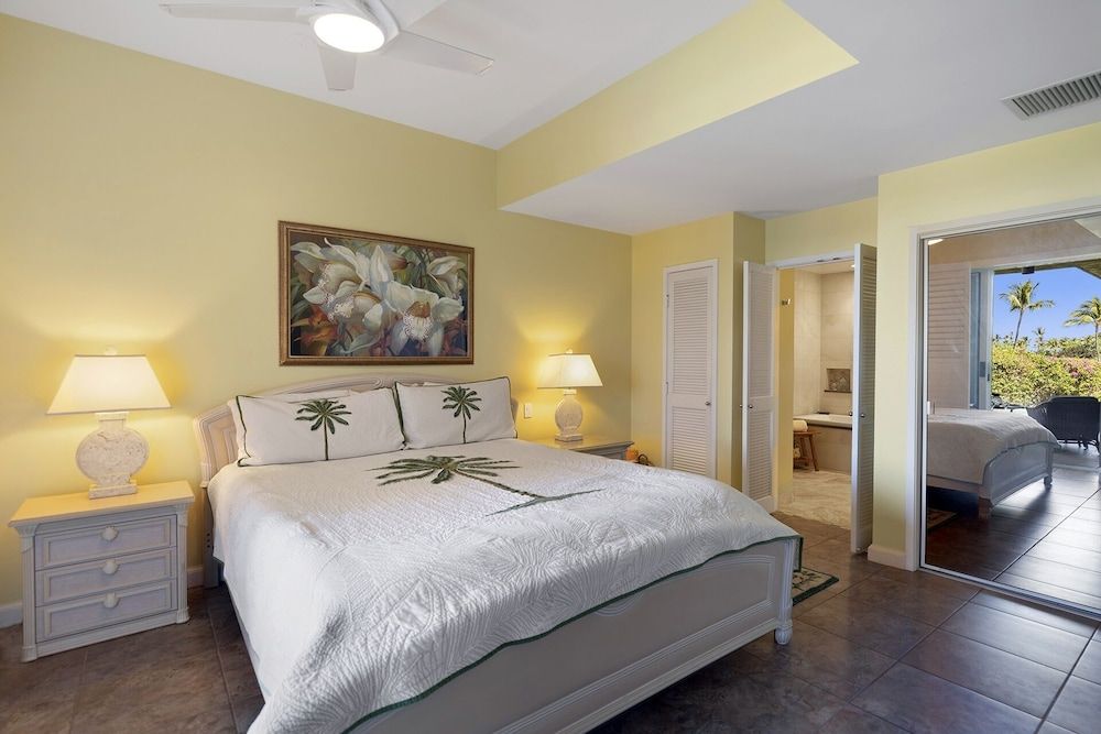 Condo, 2 Bedrooms