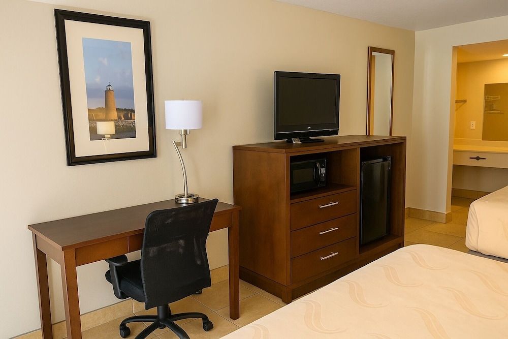 Serena Inn Standard Room, 2 Double Beds, Non Smoking 8