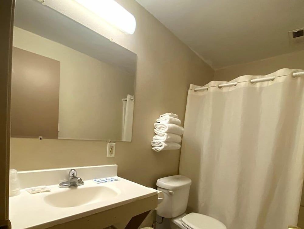 Sunland Inn Motel Economy Single Room, 1 Bedroom 4